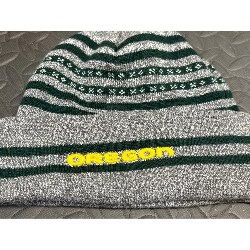 Captivating Headwear Oregon Ducks Beanie Knit Cap Hat Striped NCAA Embroidered